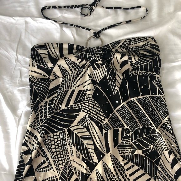 Tops - Patterned Halter top